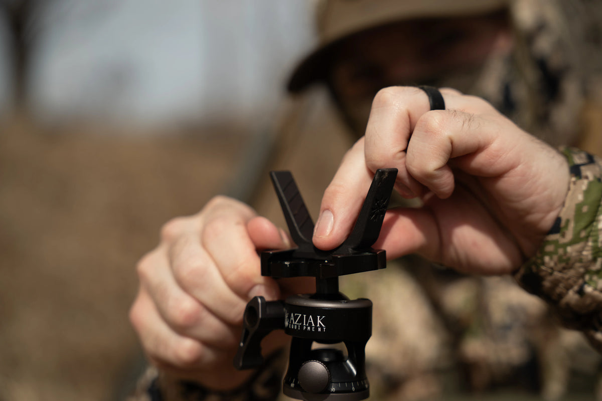Aziak Equipment - Arca-Swiss Shooting V Rest